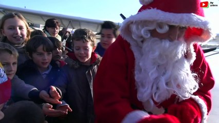 Quiberon  |  Le Père Noël se pose en ULM sur la Plage  |  TV Quiberon 24/7