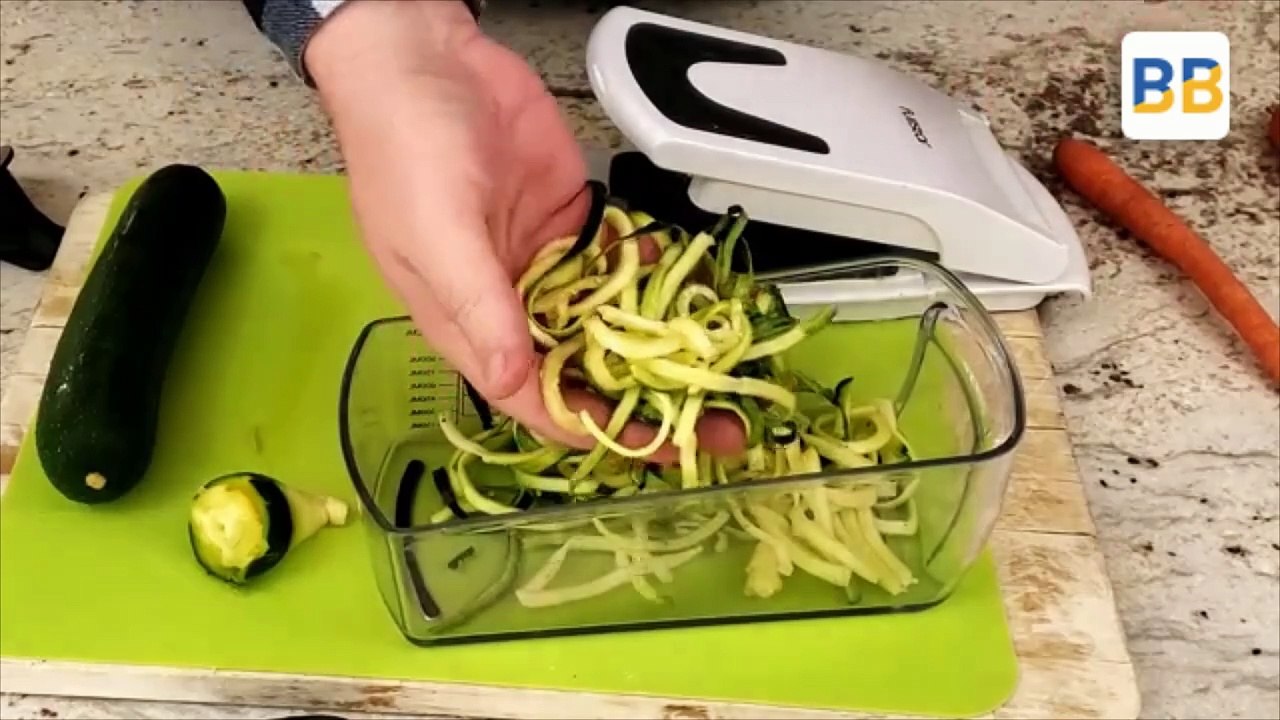 Review of Fullstar 4-in-1 Vegetable Chopper and Spiralizer Kitchen Gadget