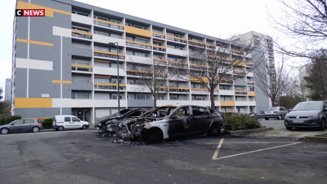 Angers : 19 voitures brûlées le soir du réveillon du Nouvel-An
