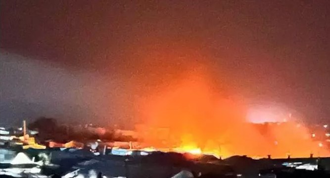 İsrail ordusu Gazze Şeridi’nde yerinden edilmiş sivilleri hedef aldı: Çok sayıda ölü ve yaralı