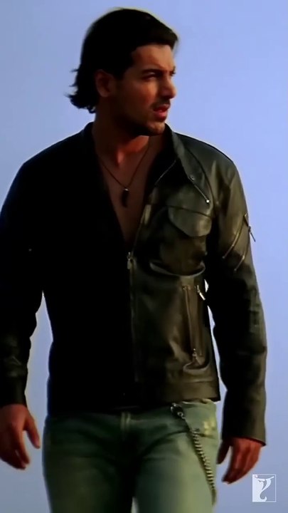 THAT attitude 🔥   Dhoom  John Abraham  Abhishek Bachchan  Uday Chopra  Esha  Rimi #YRFShorts