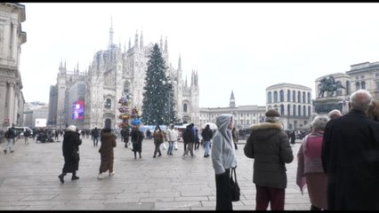 Stop al fumo di sigarette per strada, a Milano in vigore il divieto