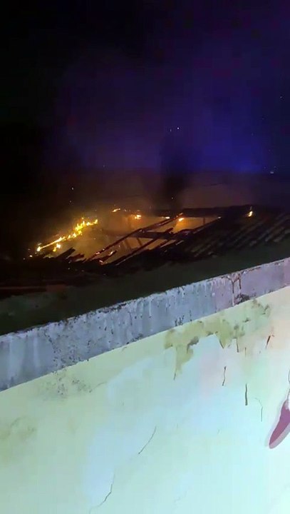 Incêndio em vila do Jacintinho