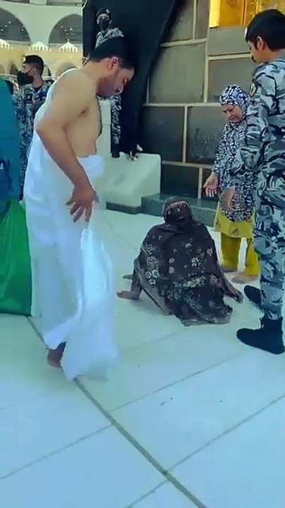 یا_رحمان_یا_رحمان_🕋❤️🤲#shorts_#youtubeshorts_#makkah_#shorts_#trending_#viralvideo_#shortsfeed_#kaba(360p)