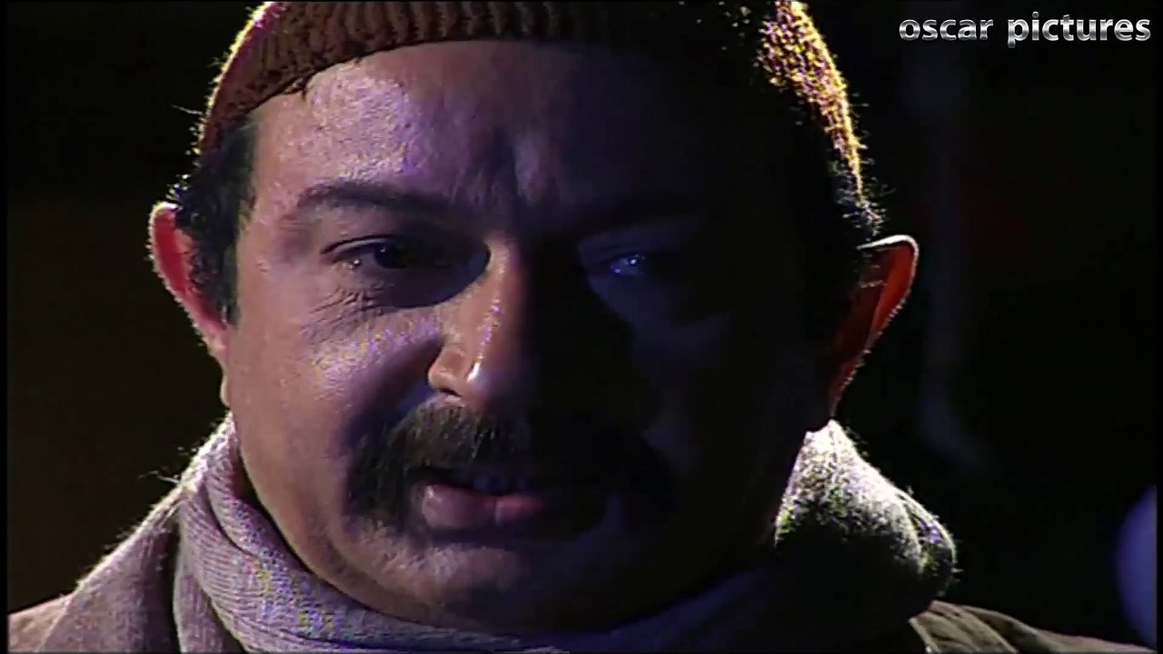 الفتوة قنصوة كسر بى نفس عاشور الناجى بى الكلام ... شوف رد فعله كان ايه #الحرافيش