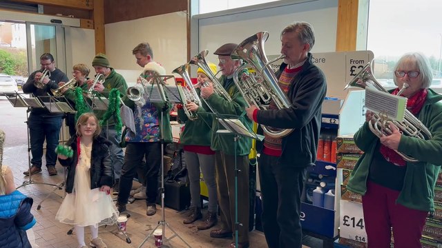 Jingle Bells by Crediton Town Band at Tesco store (Alan Quick, Crediton Courier)