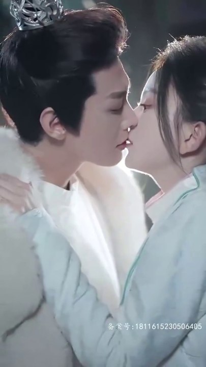 [eng sub] transported back into the past to marry the prince  【落花时节又逢君】 part 2