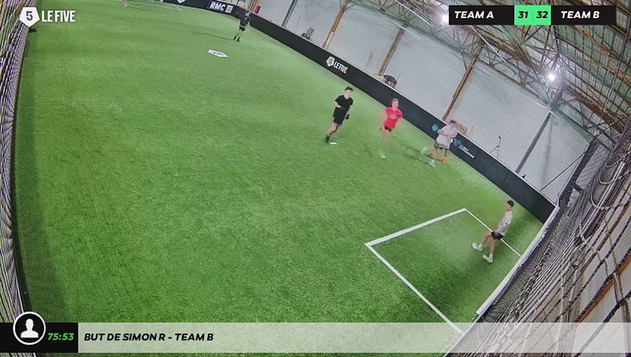 But de Simon R - Team B