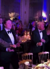 Trump, Melania e Musk viralizam ao dançar YMCA no Réveillon
