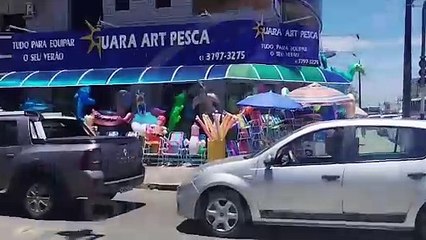 Ferry boat de Guaratuba tem fila de até 3 horas