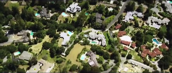 Don't Hang Up (2016) - Bande annonce