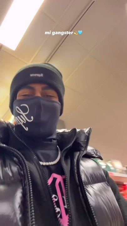 El outfit con el que tiene que ir Lamine Yamal al supermercado