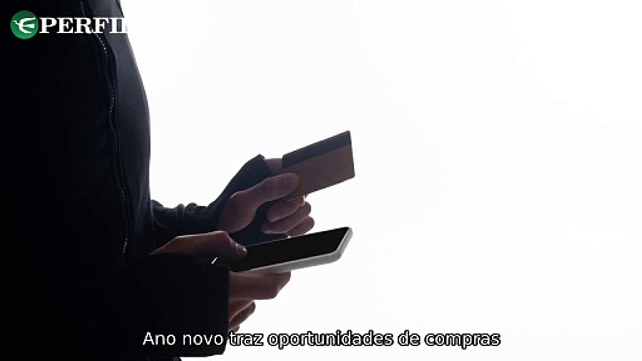"Alerta: Fotógrafo brasileiro desaparecido é visto próximo ao Rio Sena durante apresentação da nova Honda em 2024"