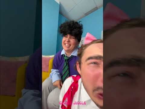 Les frères et sœurs gâchent TOUJOURS sa fête d'anniversaire ! 😡 🎂