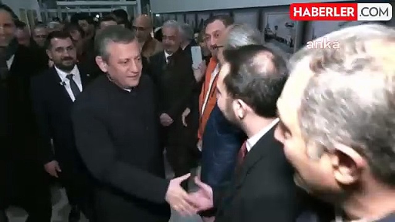 Özgür Özel, Kars'ta