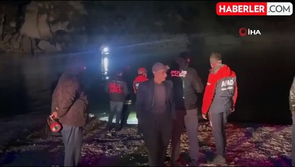 Adıyaman'da Balıkçı Teknesi Alabora Oldu, İki Kişi Kurtarıldı