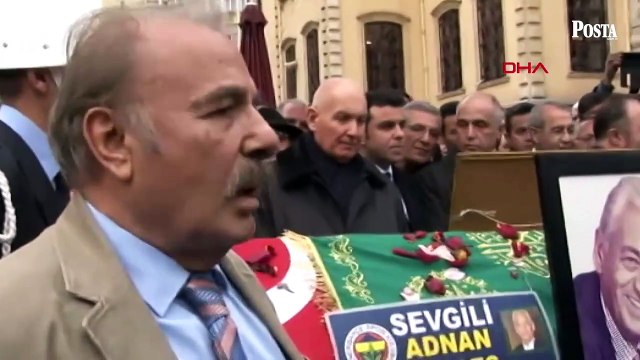 Arabesk müziğin ünlü ismi Ferdi Tayfur 79 yaşında hayatını kaybetti