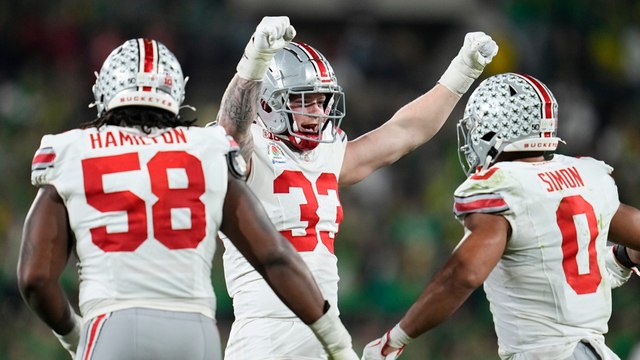 College Football Odds: Notre Dame, Ohio State Favorites