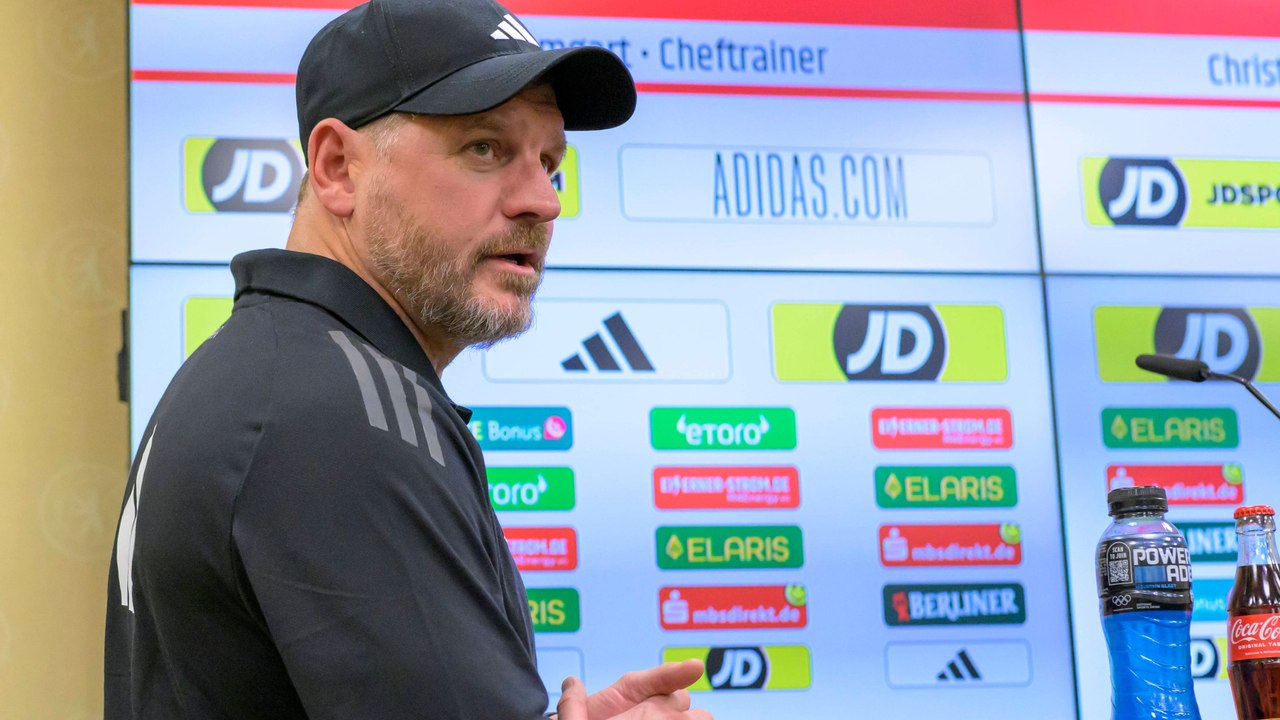 Baumgart: 'Da werden bei anderen Vereinen Verträge verlängert'