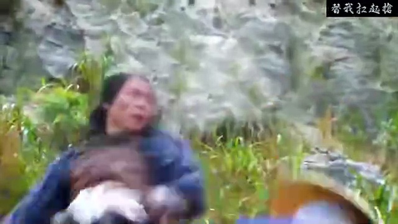 This Man on the Brink of Death from Poisoning is Revealed as a Kung Fu Master!