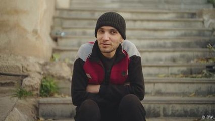 Syrians imprisoned under Assad reunite with families