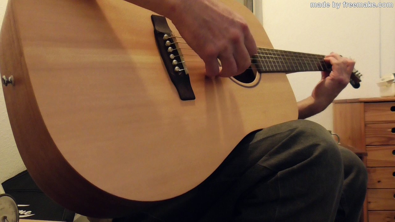 Short Jimi Hendrix Acoustic Guitar Tribute
