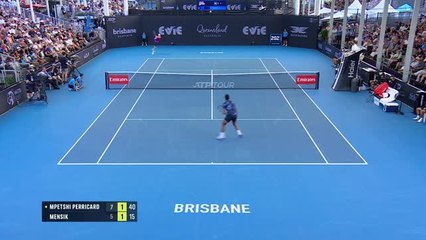 Brisbane - Un Perricard toujours solide file en demi-finale