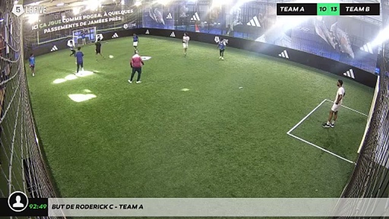 But de Roderick C - Team A