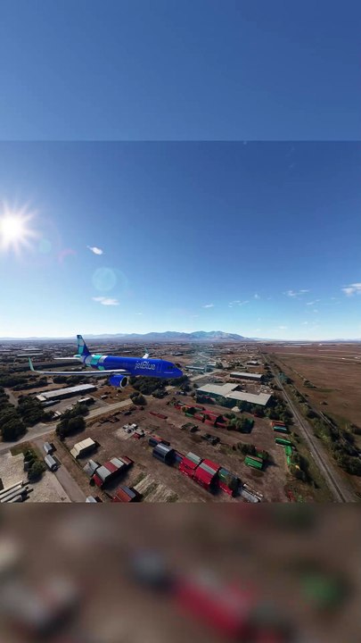 Runway Crash During Landing JetBlue A320neo at London Heathrow Airport, England, United Kingdom #crash #aviation #fly #flying #flyinglovers #flight #aviationlovers #beamngdrive #Japan #USA #Canada