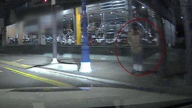 강릉에서 유리 깨고 금은방 턴 60대, 20분 만에 붙잡혀 / YTN