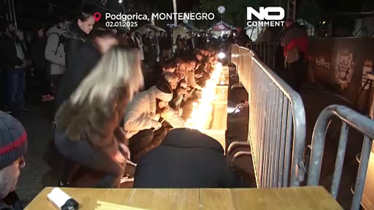 Une veillée aux chandelles a été organisée au Monténégro, alors que le pays pleure les 12 victimes d'une fusillade