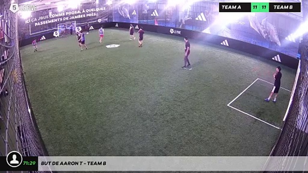 But de Aaron T - Team B