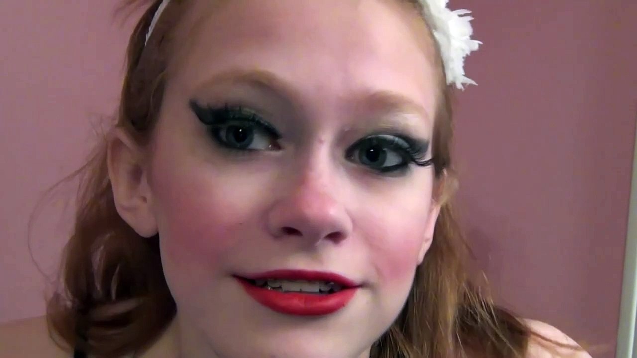 Stephanie Gets Ready for a Dance Competition!
