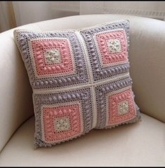 EYE CATCHING HOME ACCESSORIES || CROCHET CUSHIONS