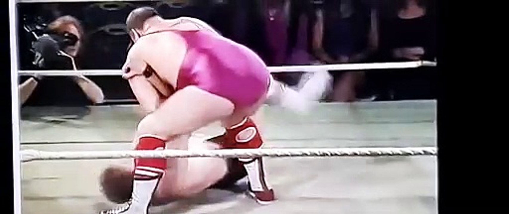 MARTY JONES VS ROYALE B
