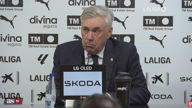 Ancelotti responde tras la expulsión de Vinicius