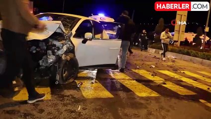 Nevşehir'de Otomobil ile Hafif Ticari Araç Çarpıştı: 9 Yaralı