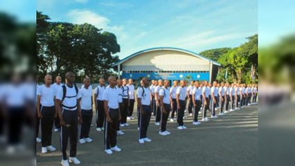 La Policía recibe 112 nuevos aspirantes a cadetes