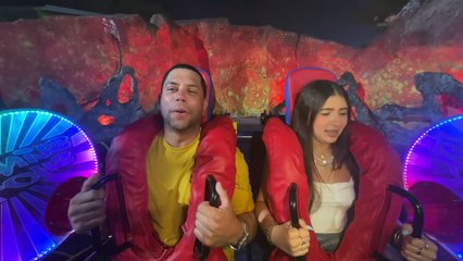 Slingshot Nipslip Girls 📸