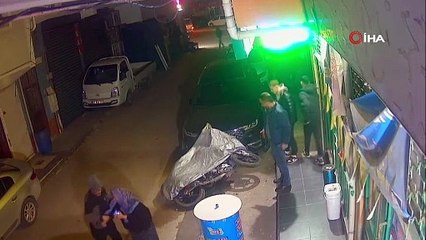 Bursa'da eşini şans oyunları oynarken bastı! Dükkanı birbirine kattı