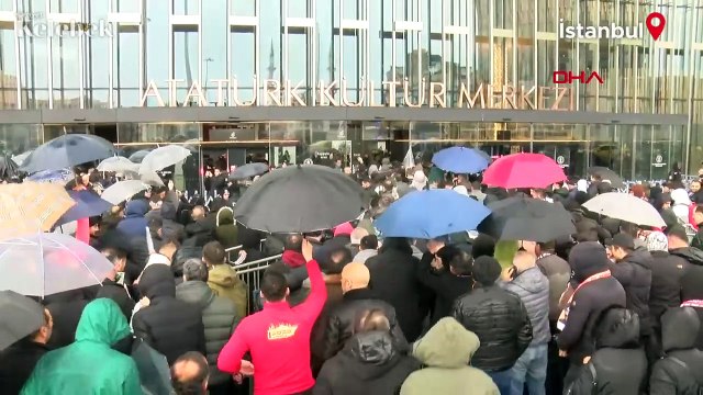 Ferdi Tayfur için AKM'de tören düzenlendi