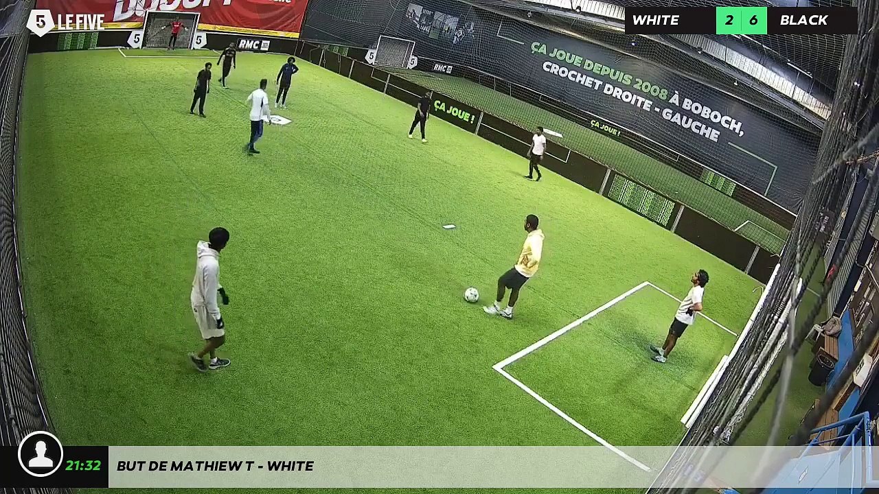But de Mathiew T - WHITE