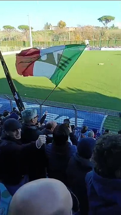 Lazio | La carica pre-derby dei tifosi: tutti a Formello