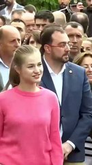 Princess Leonor Reigns as a Stunning Symbol of Youthful Royalty!"