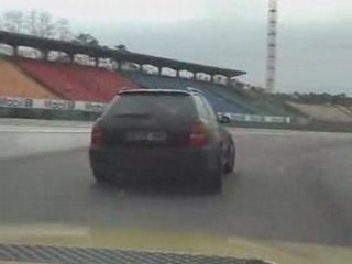 M3 vs RS4 sur hockenheim