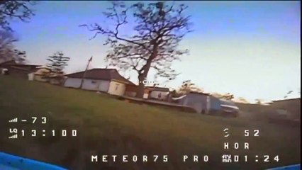 Gato derriba dron inesperadamente 🐱