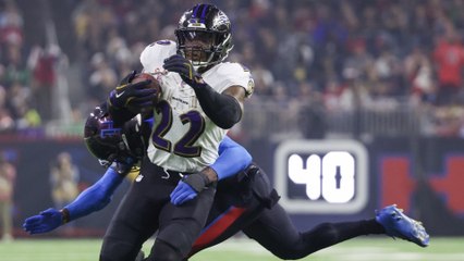 Derrick Henry Eyes 2,000 Yards in High-Stakes NFL Game