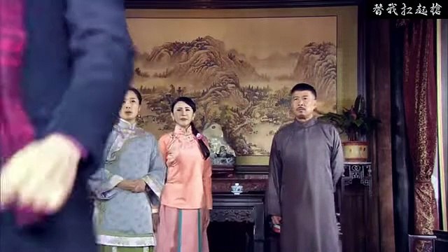 Kung Fu Master Wields Double Axes to Viciously Defeat Japanese Soldiers