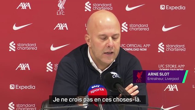 Slot : Ce ne sont pas les rumeurs de transfert qui affectent Alexander-Arnold