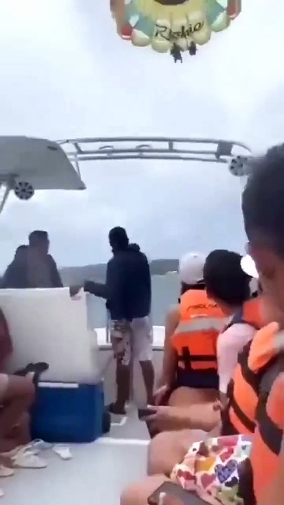 Quand la corde du parachute casse... oups